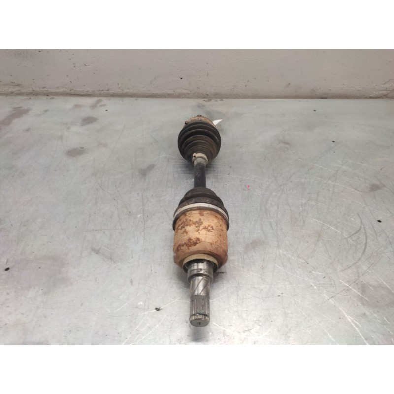 Recambio de transmision delantera izquierda para nissan almera tino (v10m) 2.2 16v turbodiesel cat referencia OEM IAM 3