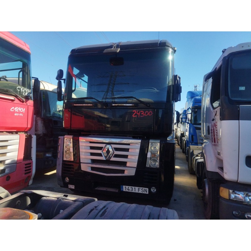RENAULT MAGNUM AB 2005