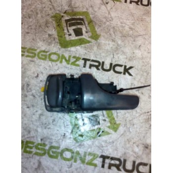 Recambio de maneta interior delantera izquierda para nissan trucks atleon 110 referencia OEM IAM   
