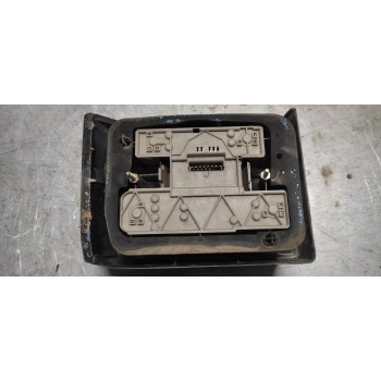 Recambio de piloto trasero izquierdo para renault 19 hatchback (b/c53) gtd referencia OEM IAM   