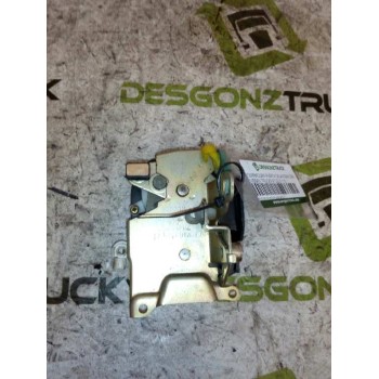 Recambio de cerradura puerta delantera derecha para nissan trucks atleon 110 referencia OEM IAM   