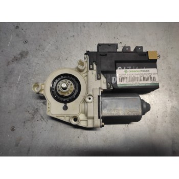 MOTOR ELEVALUNAS DELANTERO DERECHO 1483737080 991728203 996558200