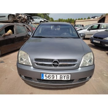 opel vectra c berlina del año 2002