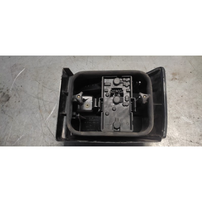 Recambio de piloto trasero derecho para renault 19 (b/c/l53) 1.9 d referencia OEM IAM 2