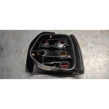 Recambio de piloto trasero izquierdo para renault 19 (b/c/l53) 1.9 d referencia OEM IAM   