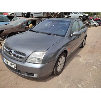 opel vectra c berlina del año 2002