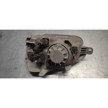 Recambio de faro derecho para hyundai santa fe (sm) 2.7 gls 4x4 referencia OEM IAM   