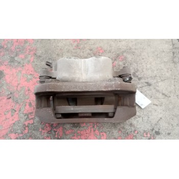 Recambio de pinza freno delantera derecha para nissan cabstar 01.04  3.0 diesel referencia OEM IAM 204085  BOSCH