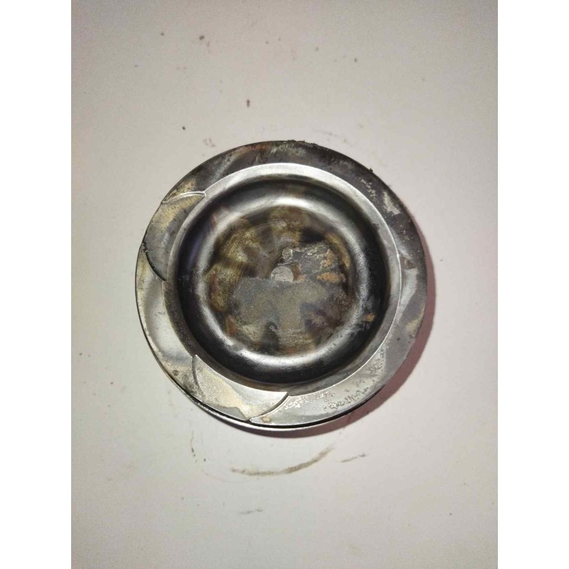 Recambio de piston para daf serie xf105.510 fsa 4x2 super-space-cab referencia OEM IAM 1747552 - Blanco 2
