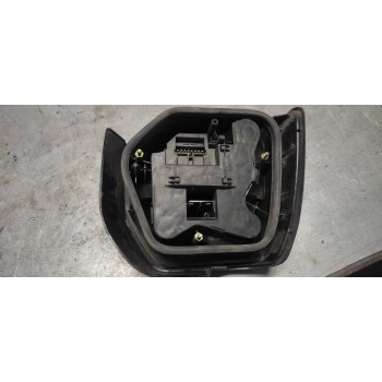 Recambio de piloto trasero derecho para renault 19 hatchback (b/c53) gtd referencia OEM IAM   