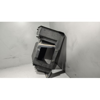 Recambio de peldaño izquierdo para renault serie t 12.8 diesel referencia OEM IAM 82574835  