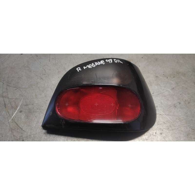 Recambio de piloto trasero derecho para renault megane i berlina hatchback (ba0) 1.9 dti alize referencia OEM IAM   