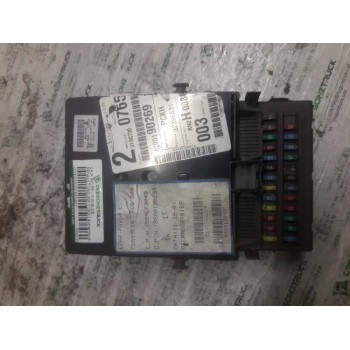 CAJA RELES / FUSIBLES 8200190269 8200192466 8200004201E