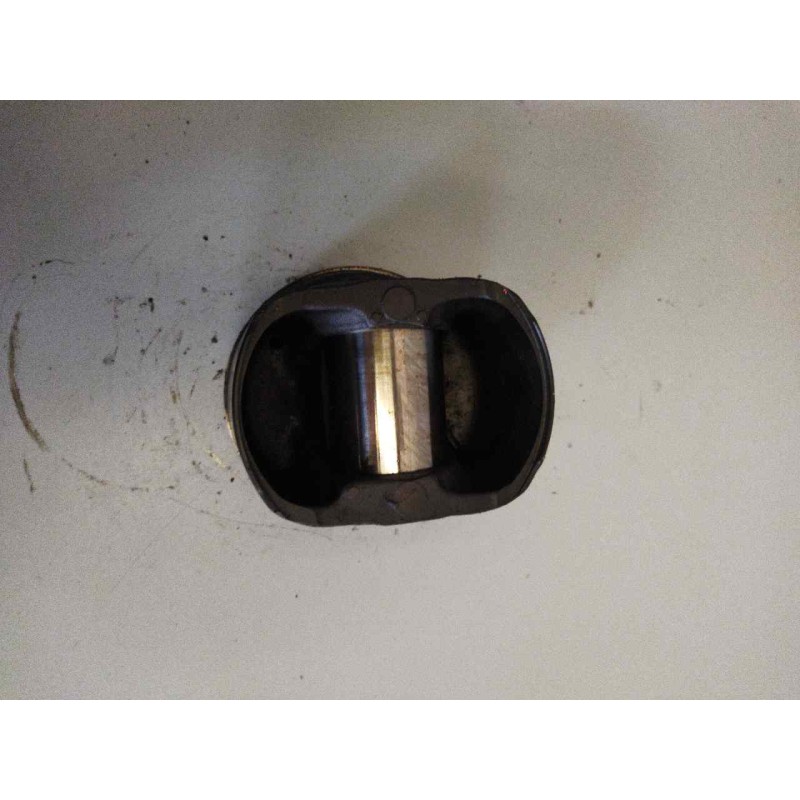 Recambio de piston para daf serie xf105.510 fsa 4x2 super-space-cab referencia OEM IAM 1747552 - Blanco 3