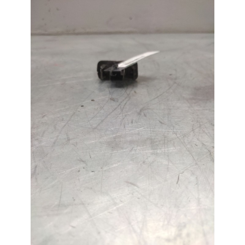Recambio de piloto matricula para peugeot 207 urban referencia OEM IAM  2 PINS - Plata 2