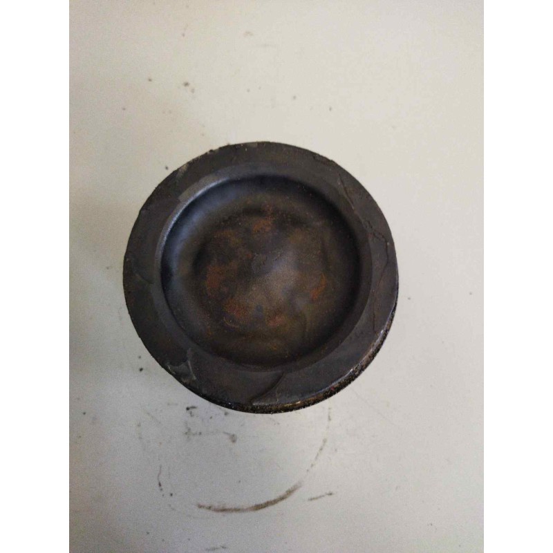 Recambio de piston para daf serie xf105.510 fsa 4x2 super-space-cab referencia OEM IAM 1747552 - Blanco 2
