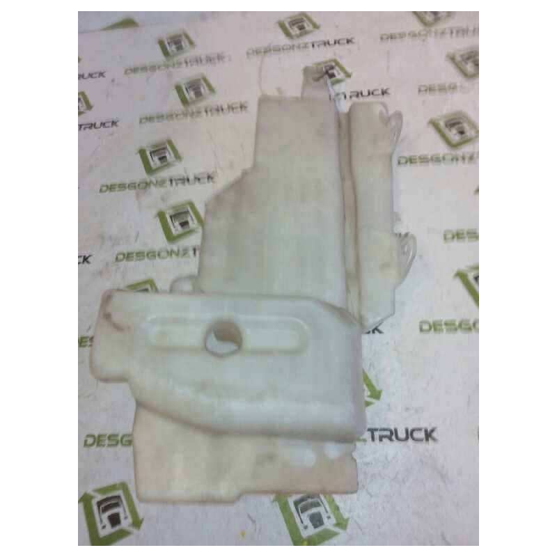 Recambio de deposito limpia para iveco stralis (ad/at) fsa at t / fp - lt 4x2 larga distancia referencia OEM IAM 504011556 - Blanco 3