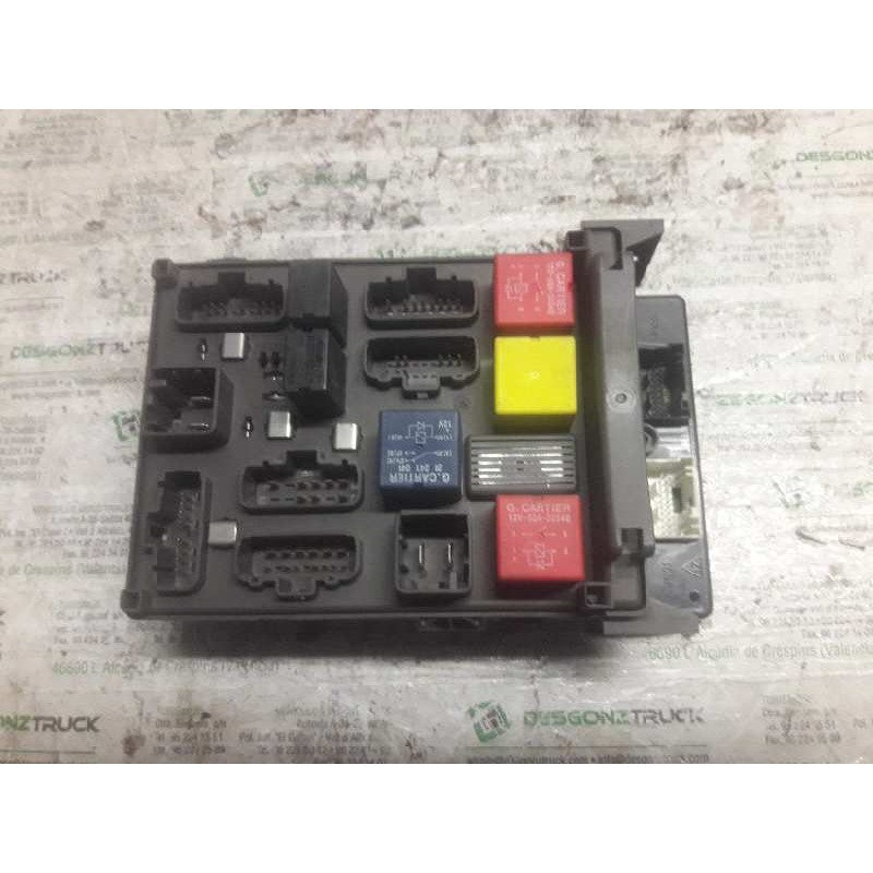 Recambio de caja reles / fusibles para renault laguna ii grandtour (kg0) expression referencia OEM IAM 8200190269 8200192466 820 - Verde 2