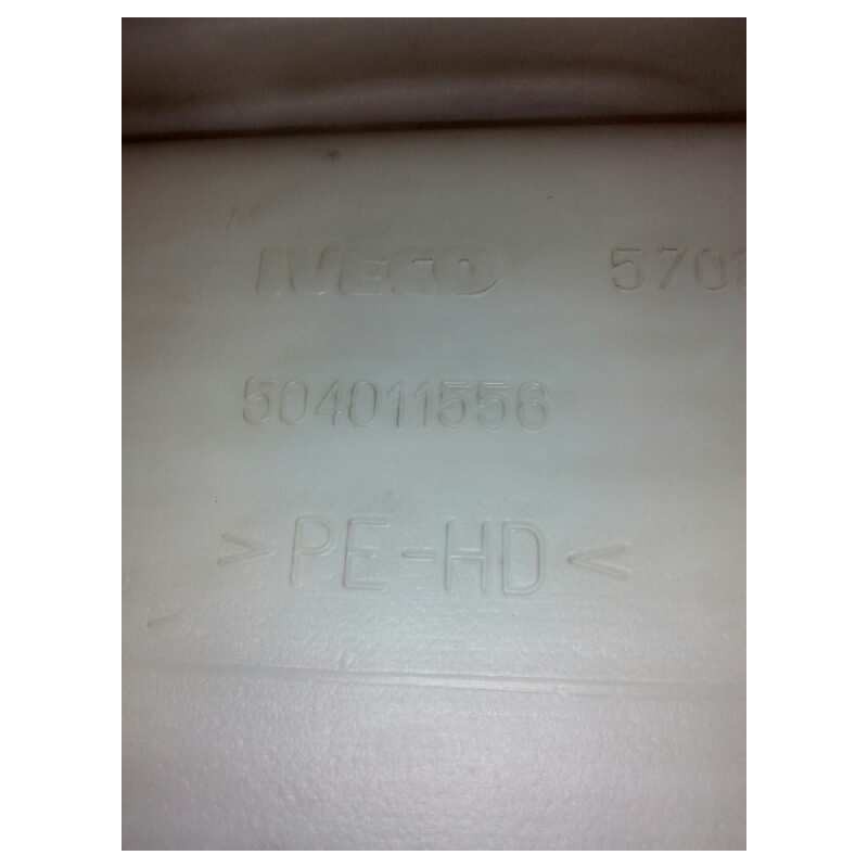 Recambio de deposito limpia para iveco stralis (ad/at) fsa at t / fp - lt 4x2 larga distancia referencia OEM IAM 504011556 - Blanco 4