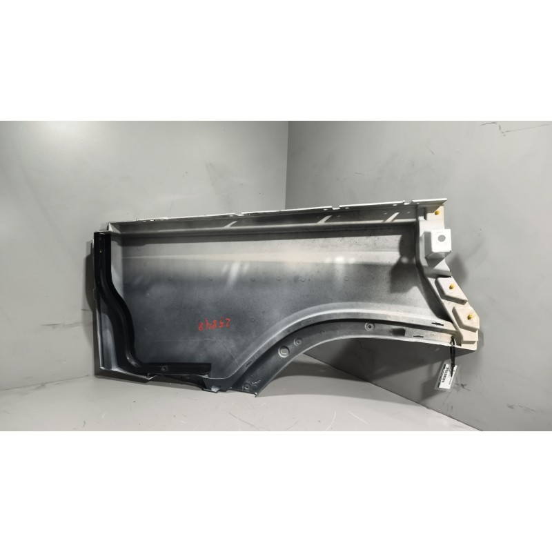 Recambio de moldura trasera cabina para volvo fh 500 referencia OEM IAM 82166367 84233575 - Blanco 4
