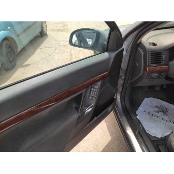 opel vectra c berlina del año 2002