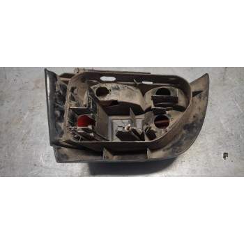 Recambio de piloto trasero izquierdo para renault clio i fase i+ii (b/c57) 1.4 alize referencia OEM IAM   