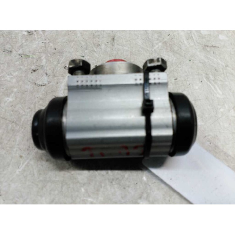 Recambio de bombin freno tambor para fiat grande punto (199) 1.3 multijet sport (01.2007) referencia OEM IAM 0077363849 - Blanco 2
