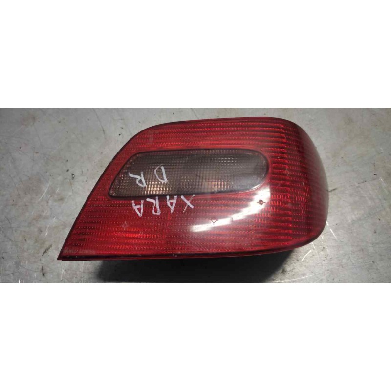 Recambio de piloto trasero derecho para citroën xsara berlina 2.0 hdi tonic (80kw) referencia OEM IAM   