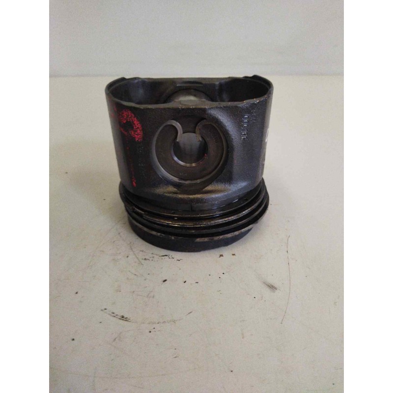 Recambio de piston para daf serie xf105.510 fsa 4x2 super-space-cab referencia OEM IAM 1747552 - Blanco 4