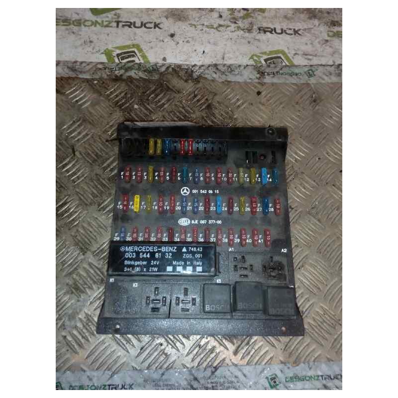 Recambio de caja reles / fusibles para mercedes-benz actros 2-ejes 6-cil. serie/bm 2040 (4x2) om 501 la s (corto) referencia OEM - Blanco