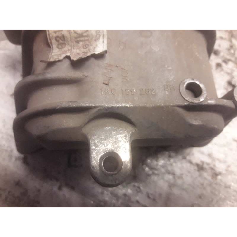 Recambio de soporte motor derecho para seat altea (5p1) arena referencia OEM IAM 1K0199262BB - Rojo 2