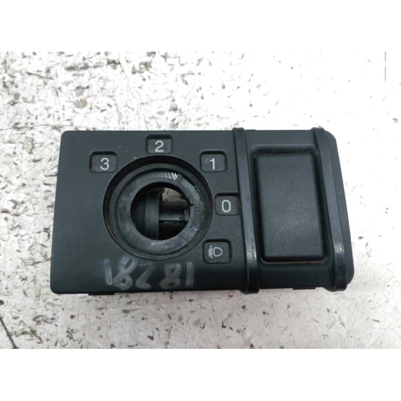 Recambio de mando regulador de faros para peugeot boxer caja cerr. acristalado (rs3200)(230)('02) 1400 d referencia OEM IAM 1301 - Blanco