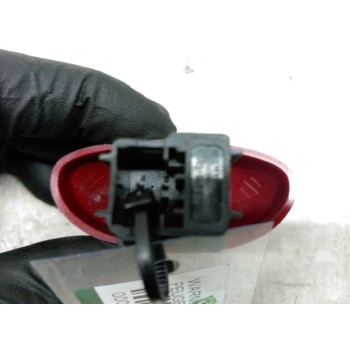 Recambio de warning para peugeot 206 berlina xs referencia OEM IAM 9643213777  