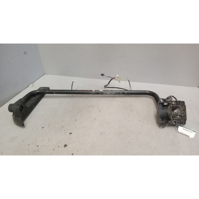 Recambio de brazo retrovisor izquierdo para renault midlum fg 180.08/b e2 cabina para dormir referencia OEM IAM - Blanco