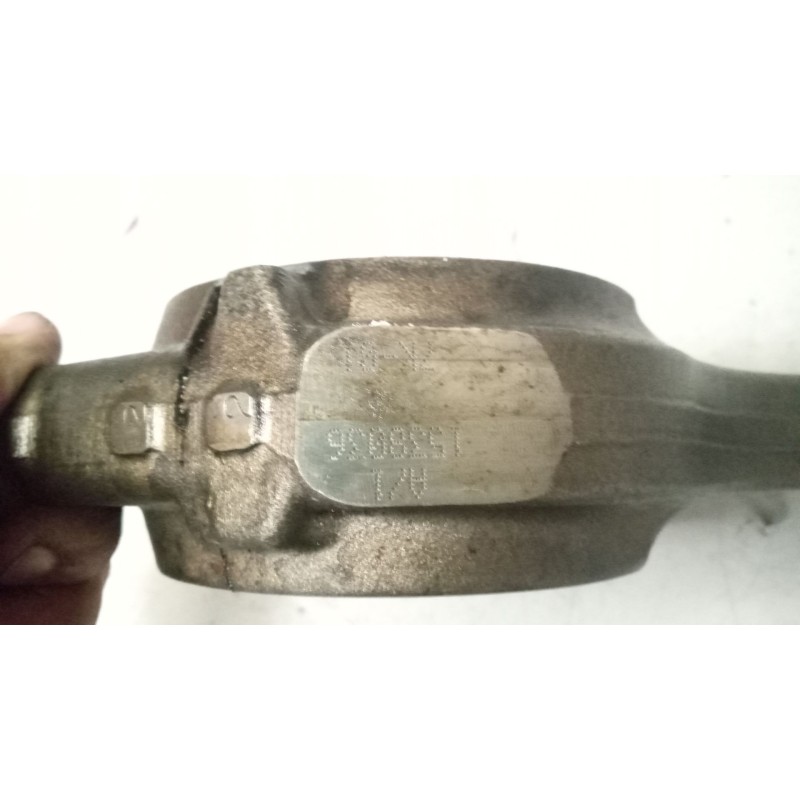 Recambio de biela para scania serie p/g/r (c-clase) fsa 420 (4x2) corto cp 13 / 14 b referencia OEM IAM 1538036 - Blanco 2