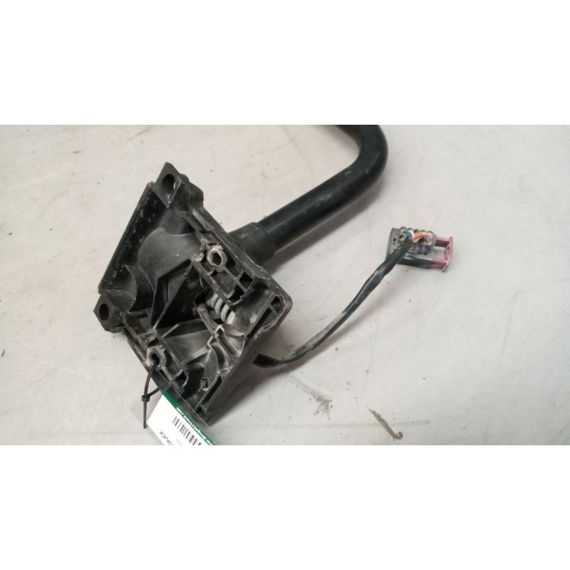Recambio de brazo retrovisor izquierdo para renault midlum fg 180.08/b e2 cabina para dormir referencia OEM IAM - Blanco 4