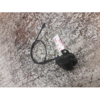 CERRADURA PUERTA TRASERA IZQUIERDA INFERIOR 