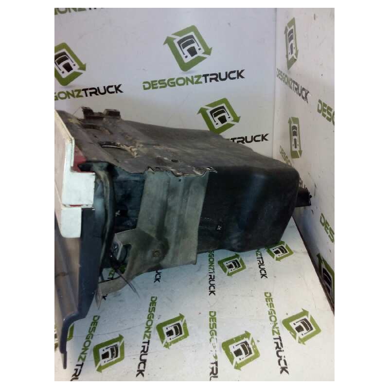 Recambio de moldura trasera cabina para iveco stralis (ad/at) fsa at t / fp - lt 4x2 larga distancia referencia OEM IAM 50400852 - Blanco 3