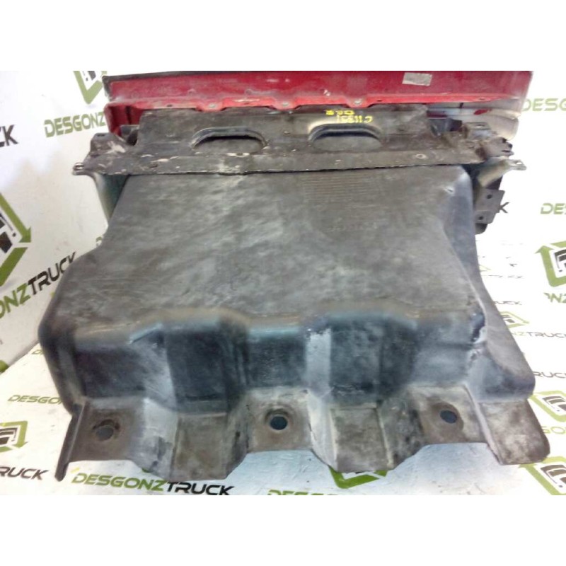 Recambio de moldura trasera cabina para iveco stralis (ad/at) fsa at t / fp - lt 4x2 larga distancia referencia OEM IAM 50400852 - Blanco 5