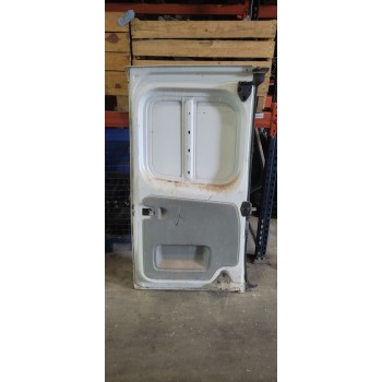 Recambio de porton trasero derecho para renault trafic combi (ab 4.01) 1.9 diesel referencia OEM IAM   