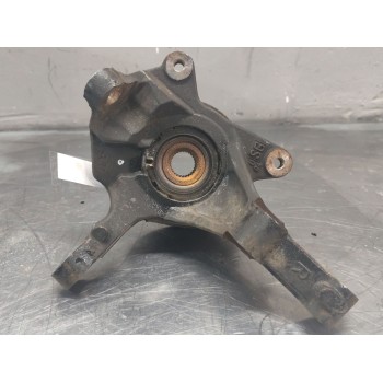 Recambio de mangueta delantera derecha para renault trafic combi (ab 4.01) referencia OEM IAM   