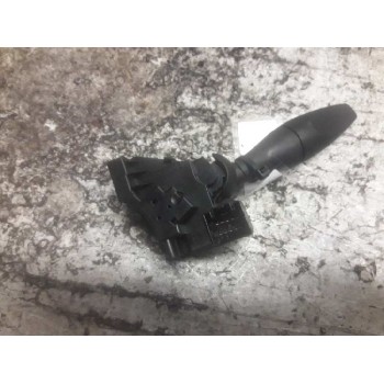 Recambio de mando intermitentes para ford fiesta (cbk) ambiente referencia OEM IAM 1S7T13335AE 10 PINS 
