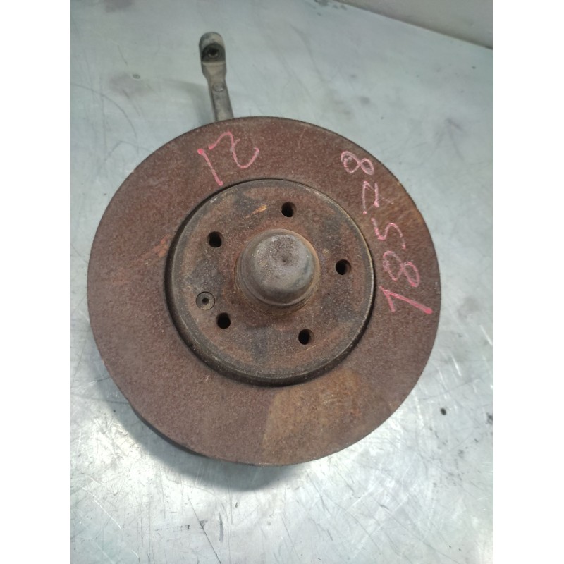Recambio de mangueta delantera izquierda para mercedes-benz clase e (w210) berlina diesel 300 turbodiesel (210.025) referencia O