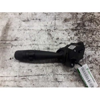 Recambio de mando limpia para dodge caliber s referencia OEM IAM 214867207  