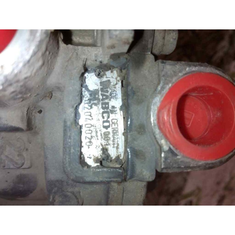 Recambio de valvula aire para iveco stralis (as) 10.3 diesel referencia OEM IAM 4802040020  VALVULA CONTROL REMOLQUE - Naranja 2