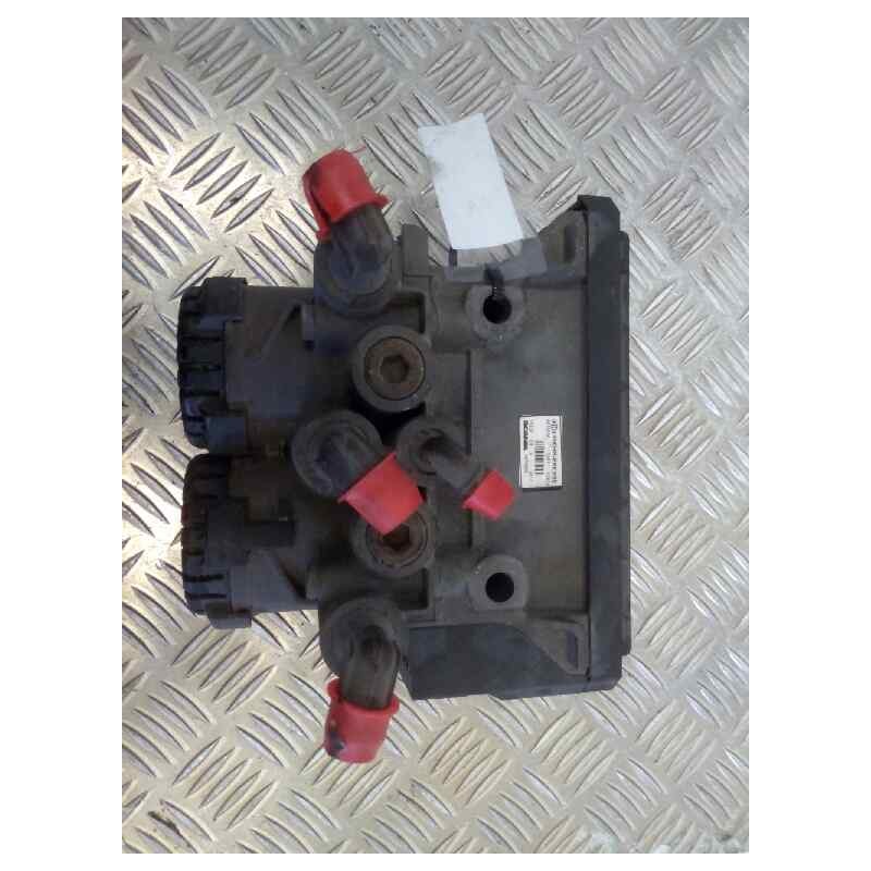 Recambio de valvula aire para scania serie p/g/r (c-clase) 12.7 diesel referencia OEM IAM 1879280 K020020 VALVULA EBS MODULADOR - Blanco