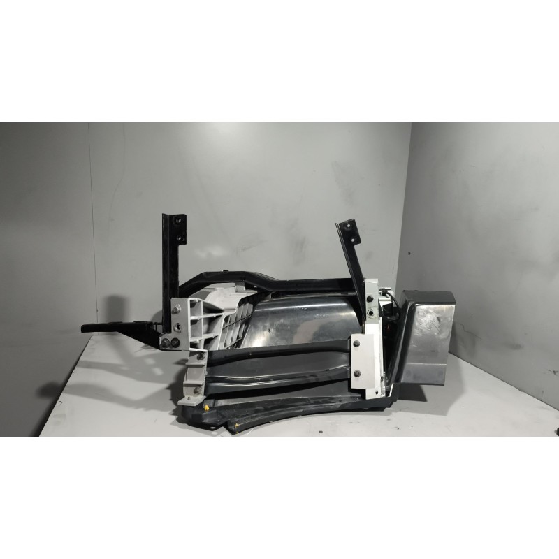 Recambio de peldaño izquierdo para volvo fh 500 referencia OEM IAM 82144986 82136982 - Blanco 3