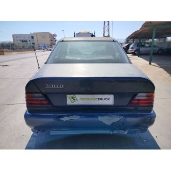 mercedes-benz clase e (w124) berlina del año 1987