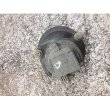 Recambio de faro antiniebla derecho para renault clio ii fase i (b/cbo) 1.9 d referencia OEM IAM   