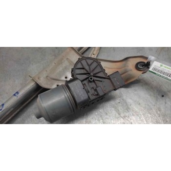 Recambio de motor limpia delantero para dacia logan laureate referencia OEM IAM 0390241544 5 PINS 